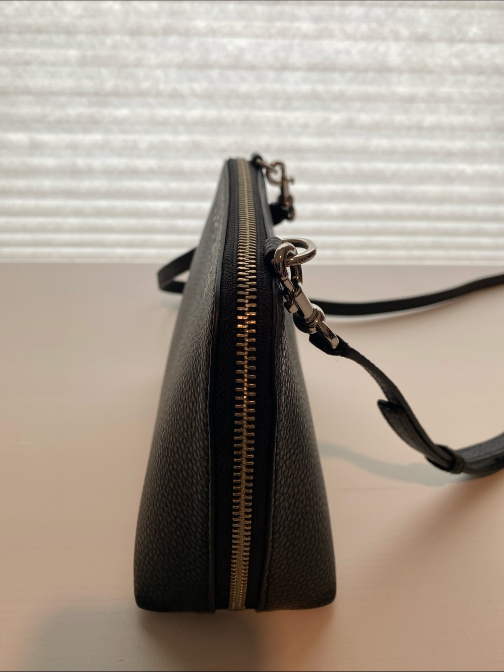 Marc Jacobs Black Crossbody - Picture 4 of 7